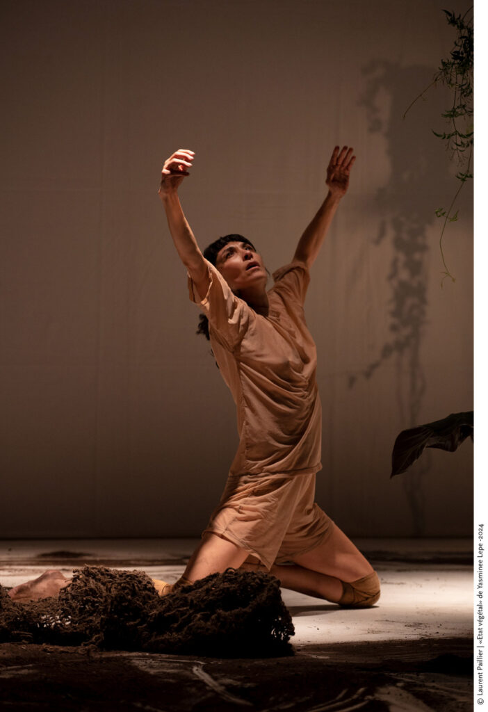 Yasminee_Lepe_Etat_Vegetal_photo_Laurent Paillier 4 Yasminee Lepe - état végétal - danse